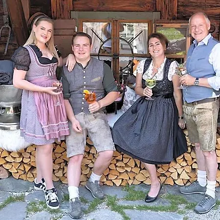 Senninger Alm فندق مبيت وإفطار هولرسباخ ام بنزغ